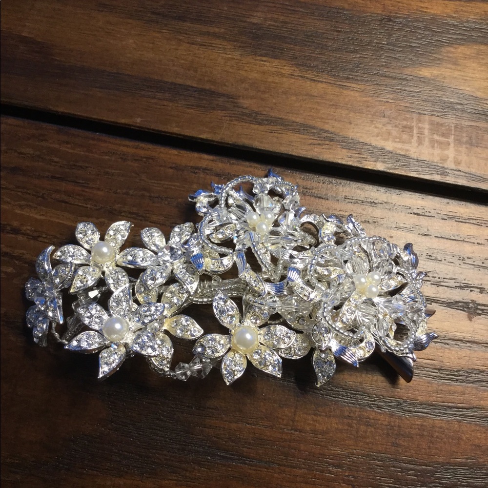 Bridal CZ & Pearl Floral Hair Accessory